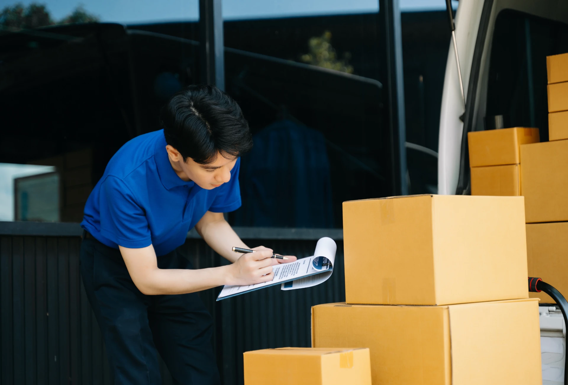 logistica para empresas de servicio